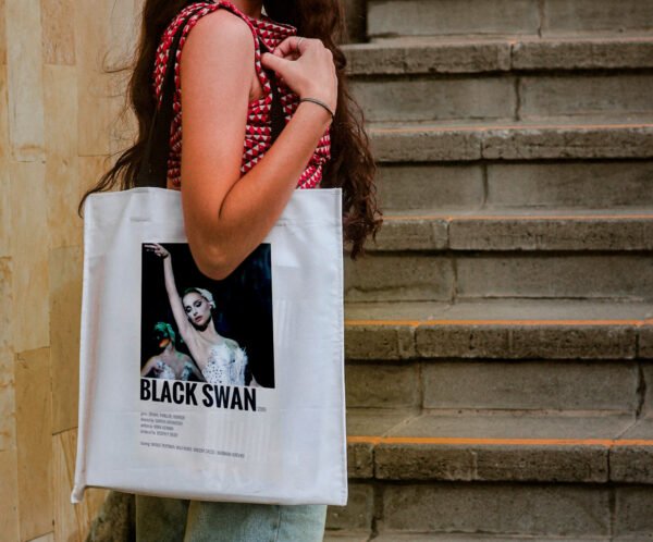 Black Swam - Tote Bag
